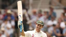 Justin Langer celebrates his double ton v NZ in Adelaide, day 2