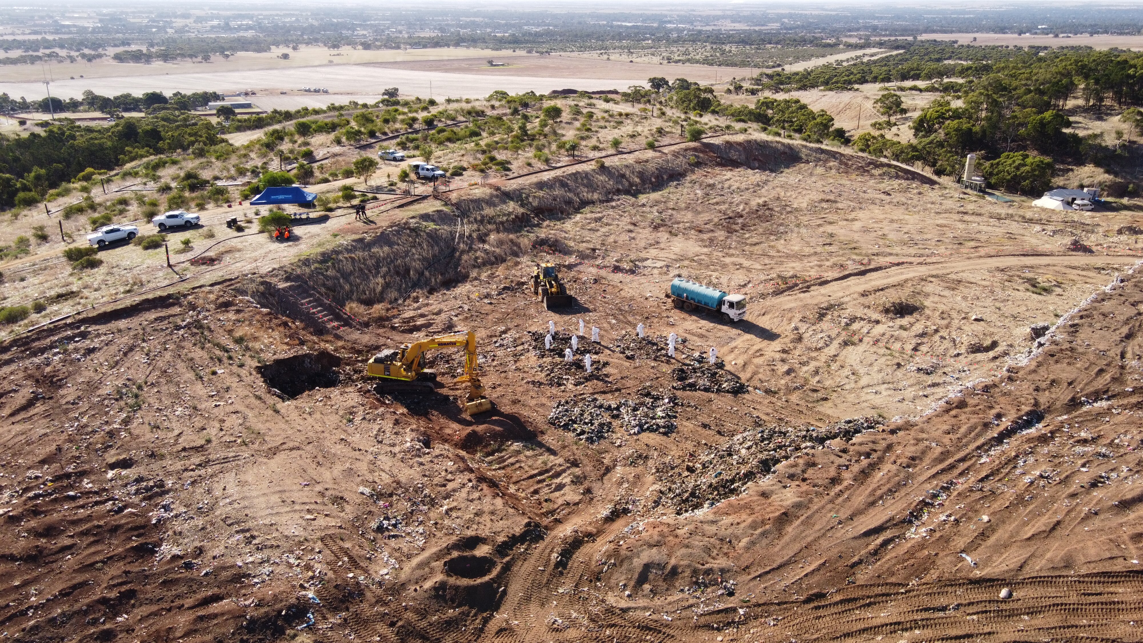 SA Police search Uleybury rubbish dump in Adelaide's north for remains