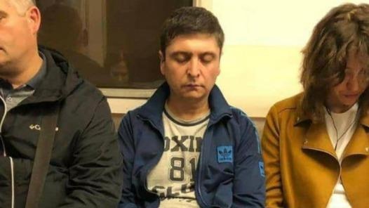 Volodymyr Zelensky lookalike Umid Isabaev pictured on a subway train in Ukraine