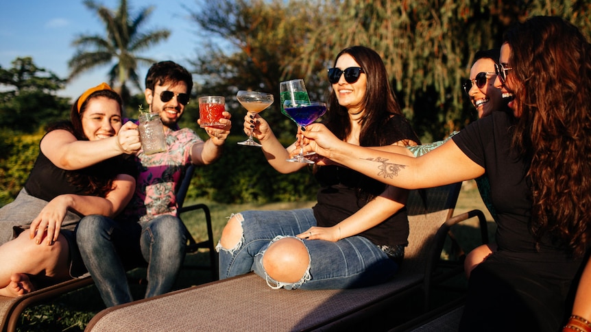Why it's important to not ask questions if someone refuses an alcoholic drink - ABC Everyday Why it's important to not ask questions if someone refuses an alcoholic drink - ABC Everyday