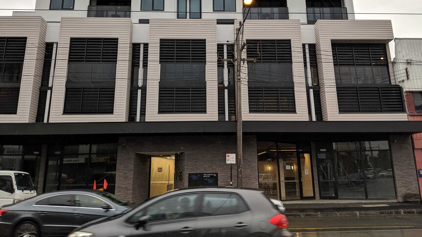 Vacant shops in Melbourne