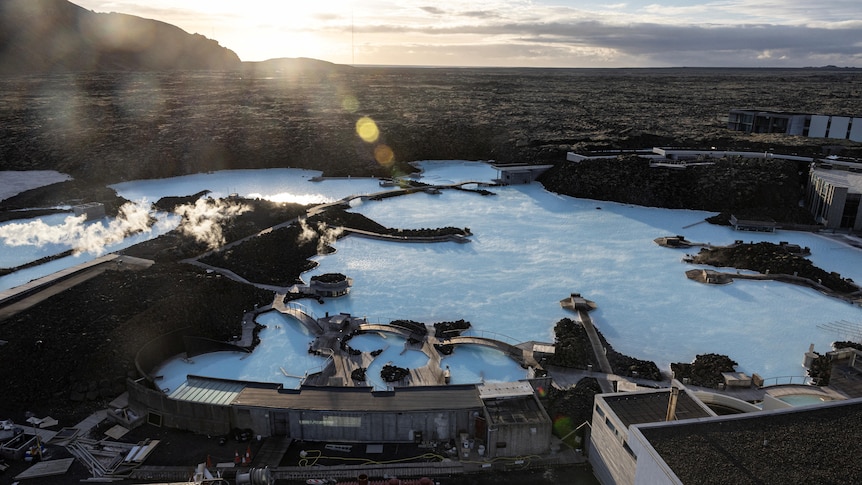 如果火山喷发，冰岛可能会向熔岩喷水以拯救城市
