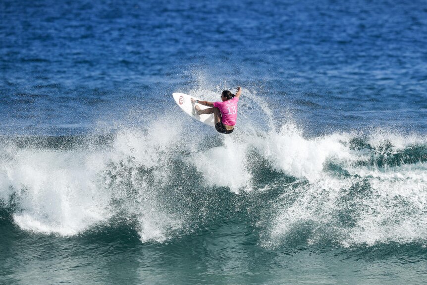 Tyler Wright wins World Surf League event in Brazil