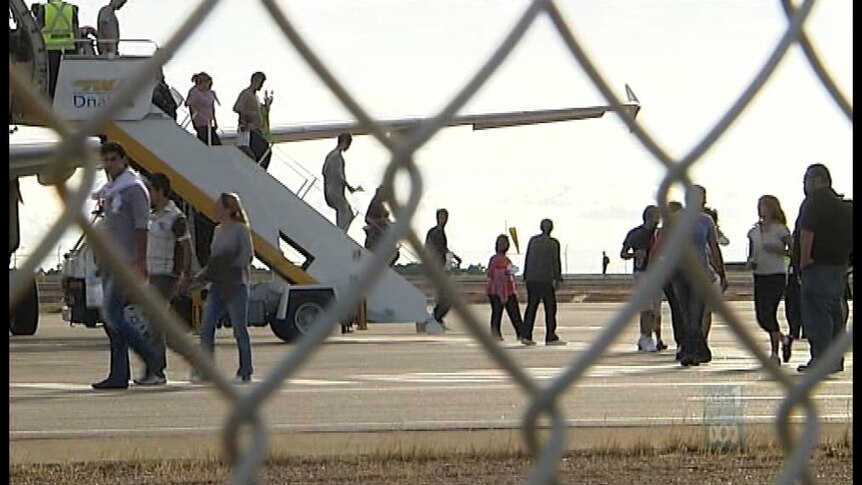 Asylum seekers arrive in Darwin