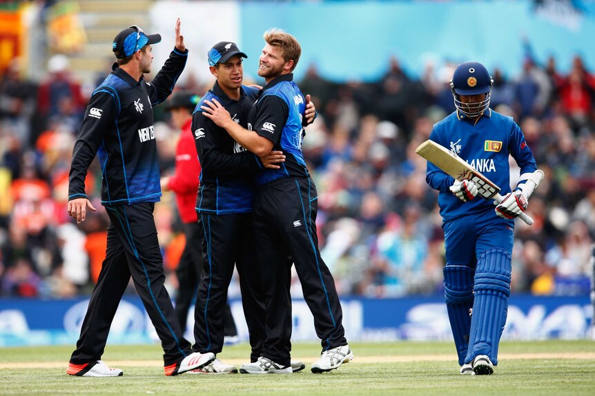 New Zealand celebrates the wicket of Sri Lanka's Nuwan Kulasekara