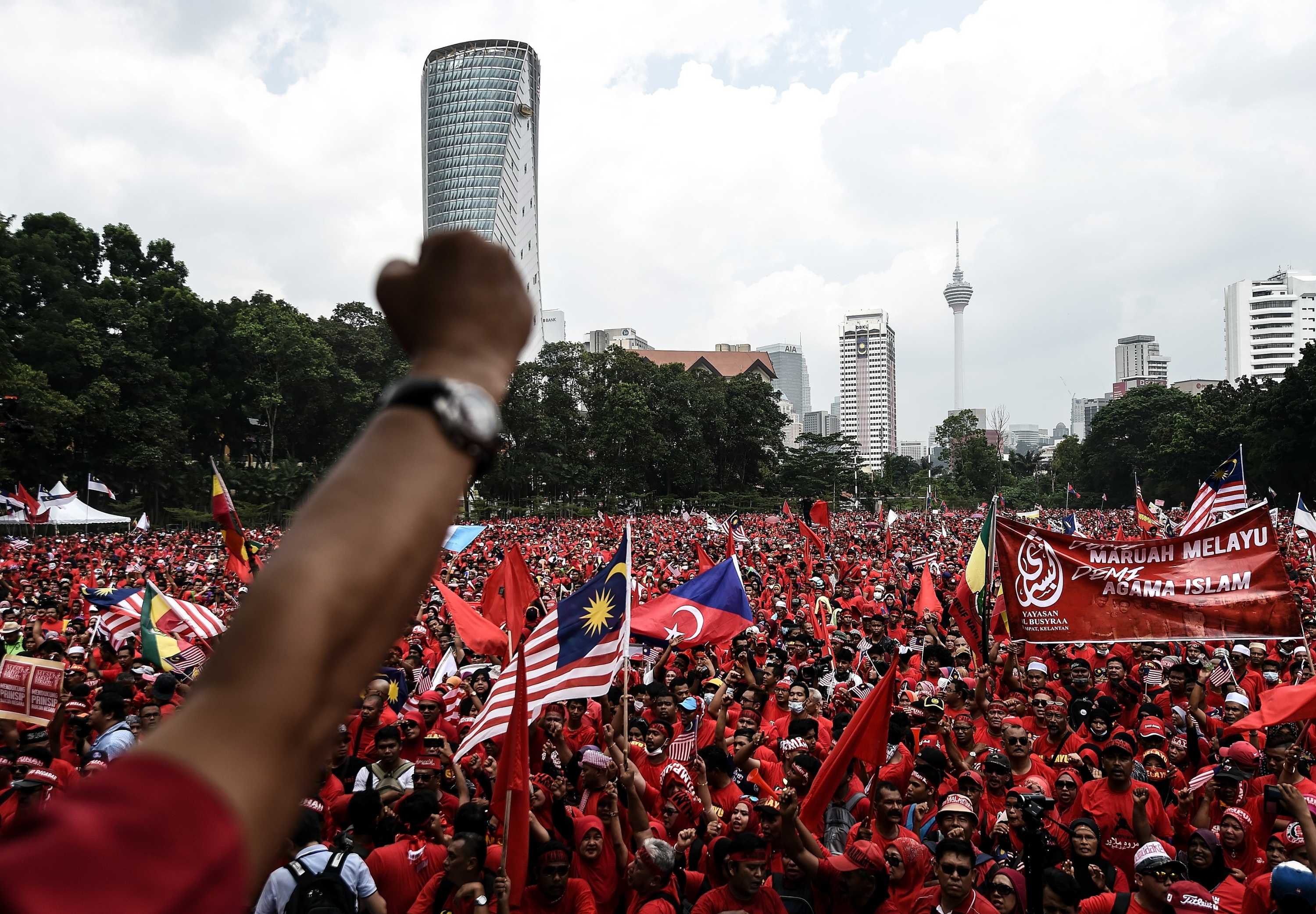 Ethnic Malays Openly Denounce Chinese In Rally Organised By Malaysia's ...