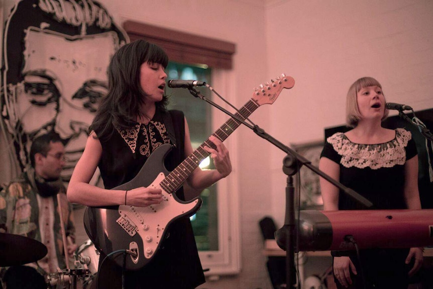 Jill Farrar (left) from Hana Maru