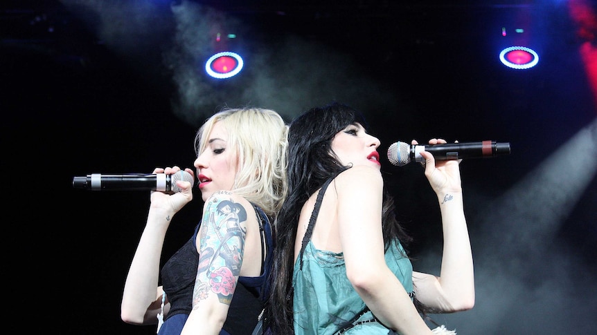 Singing twins The Veronicas