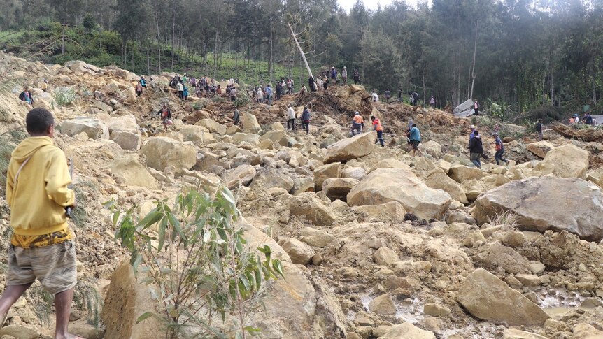 Relief workers at landslide site in Enga province, Papua New Guinea