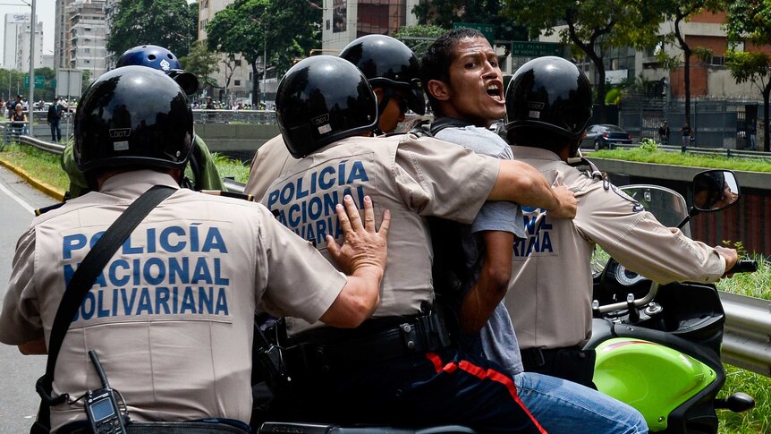 Man detained in Caracas protest