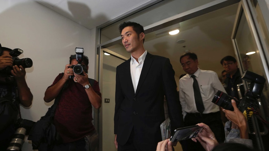 The leader of the new political party named, Future Forward Party, Thanathorn Juangroongruangkit arrives at court