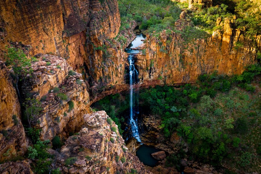 A waterfall. 