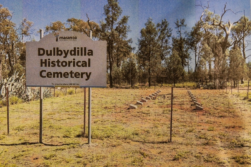 dulbydilla cemetery with sign
