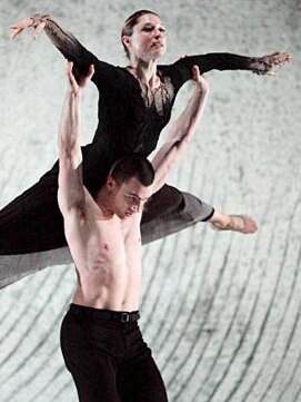 Leigh Warren and Dancers