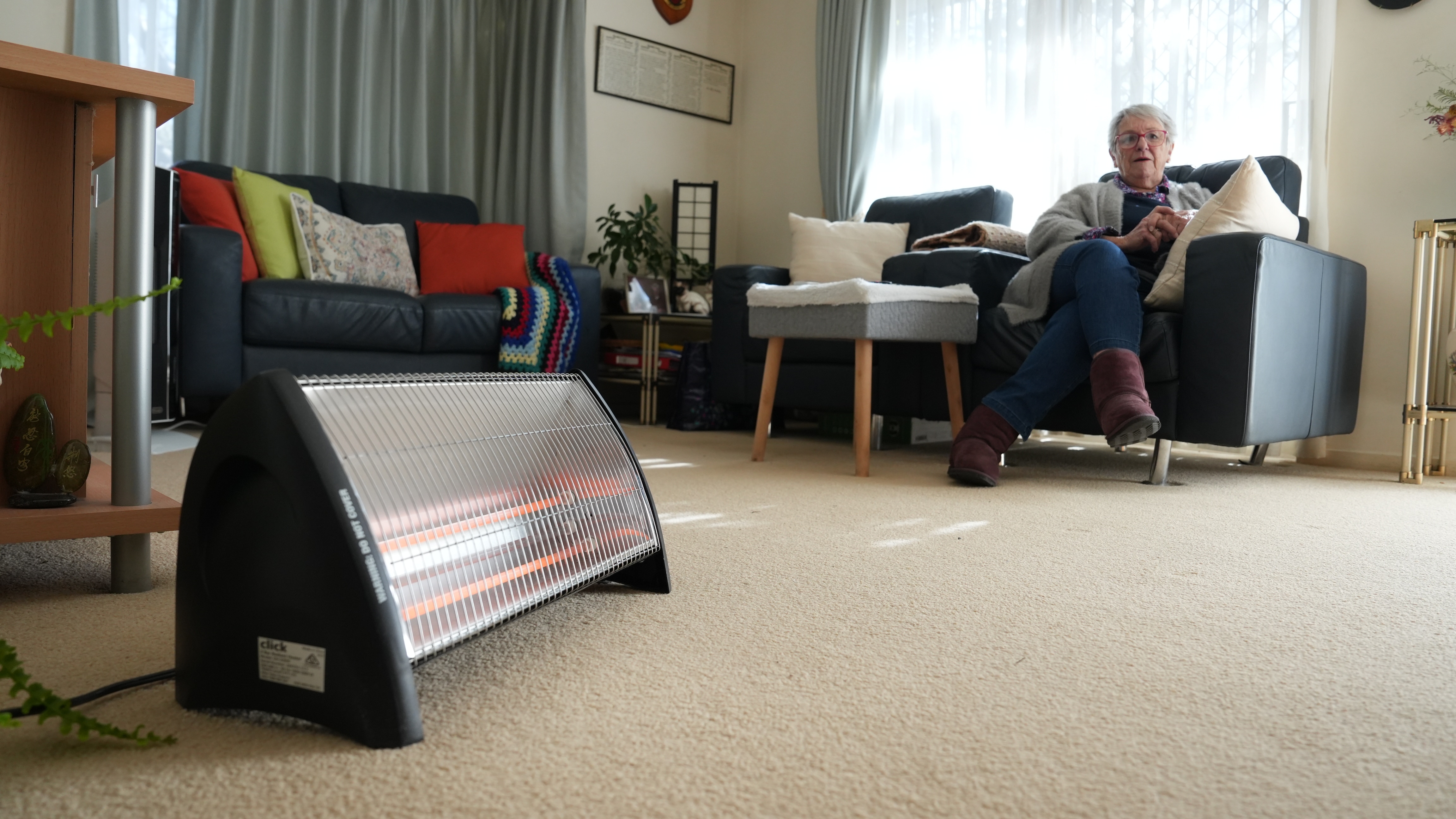 'I was in tears': Living without a heater through Canberra's winter