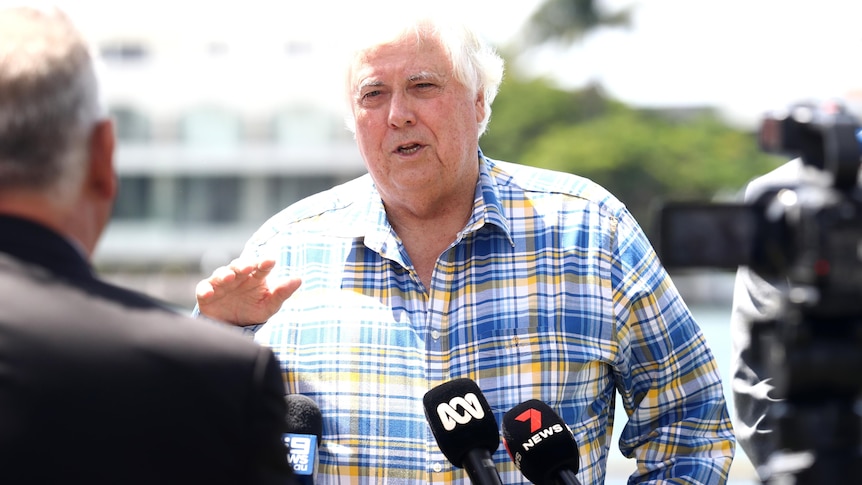 Le juge rejette l’appel de Clive Palmer visant à construire des milliers de maisons dans une plaine inondable, près d’une station d’épuration des eaux usées