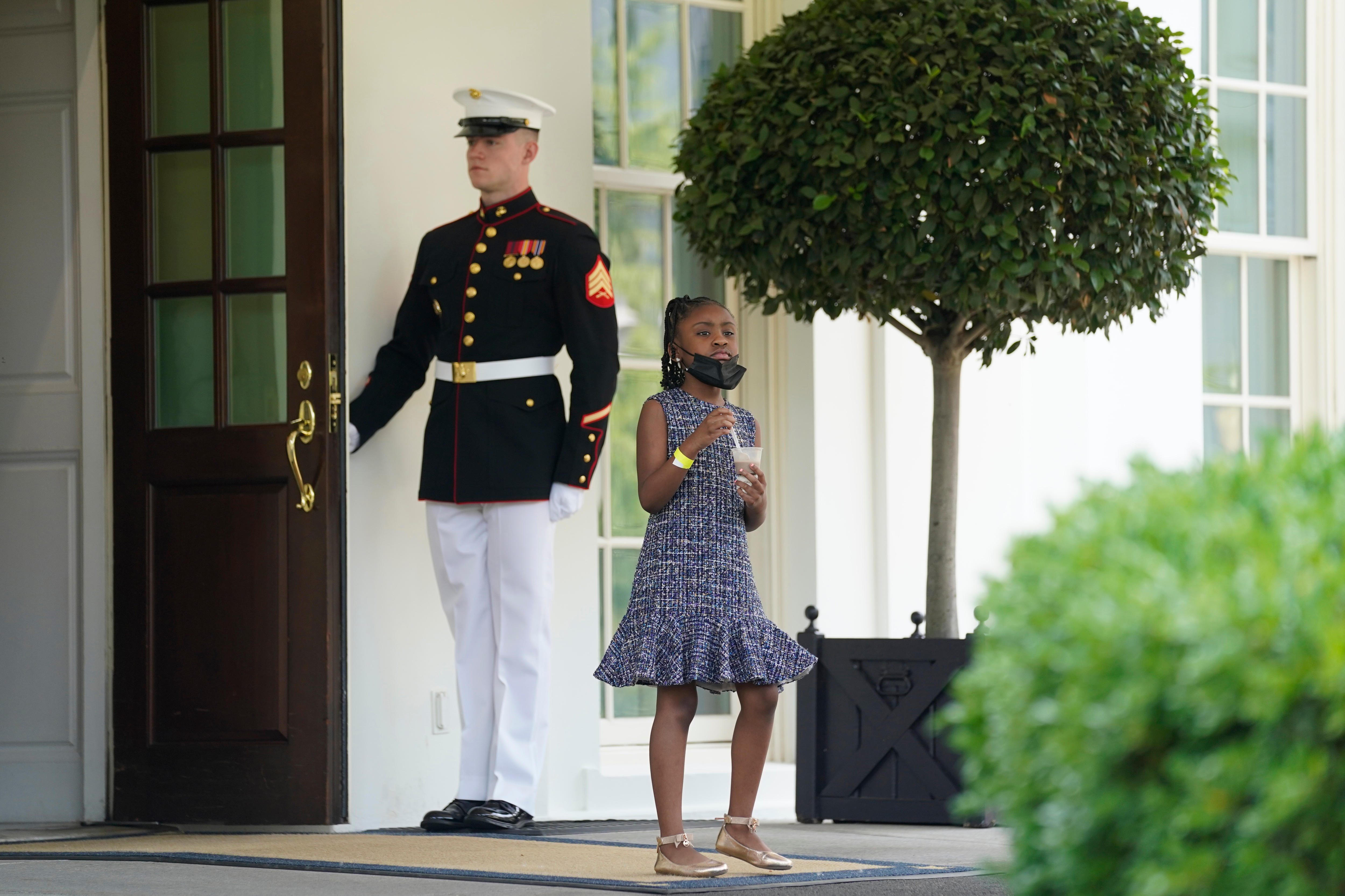 George Floyd Family Speaks With Us President Joe Biden On Anniversary Of Death At Hands Of Police Abc News