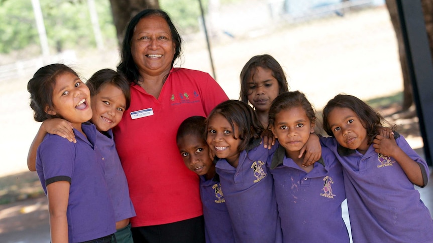 Aboriginal woman and children