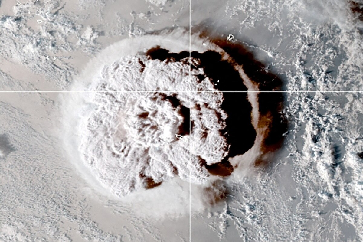 Tonga's Volcanic Eruption Sent Record Amount Of Water Into Atmosphere ...