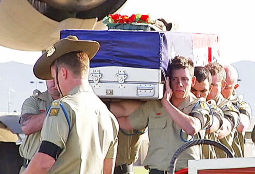 Australian soldier brought home - ABC News
