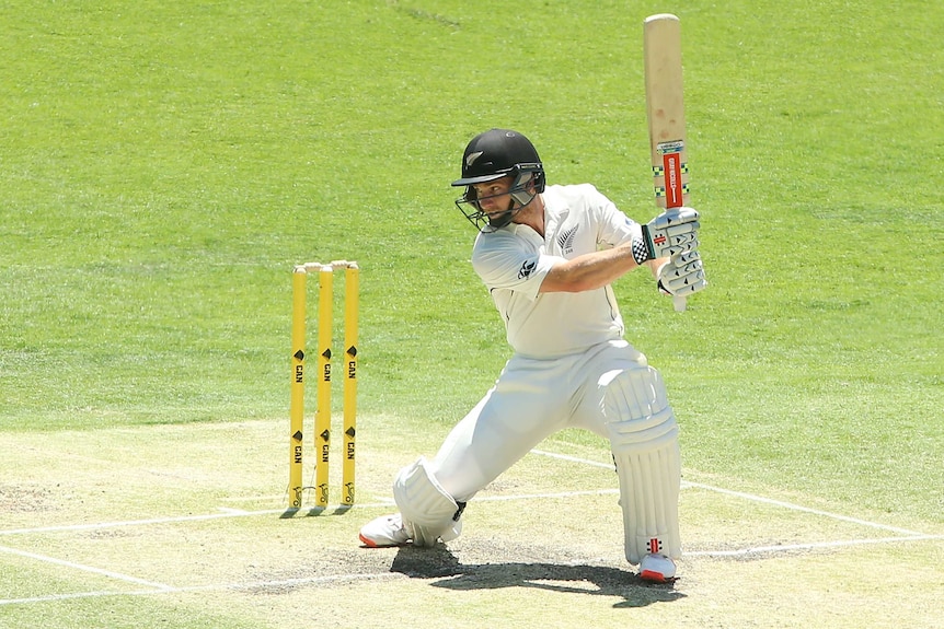 Williamson looks for runs against Australia