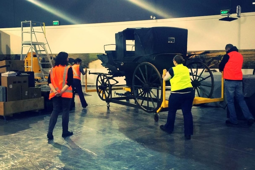 The Landau carriage being installed at the National Museum of Australia.