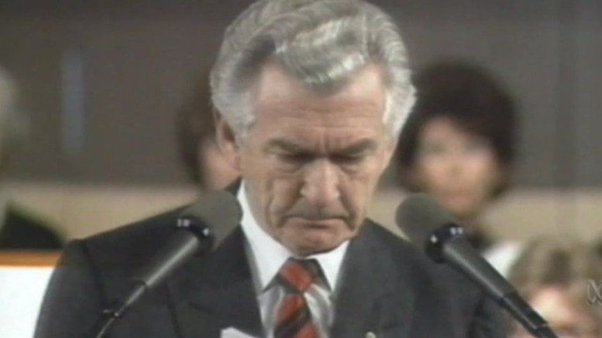 Bob Hawke condemns Tiananmen Square massacre