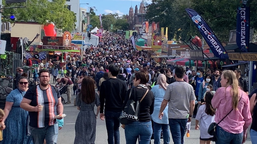 A big crowd of people at the Ekka.