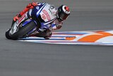 Lorenzo pushes the limits on the way to victory.