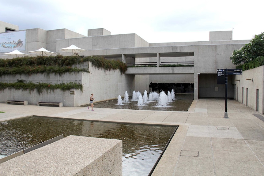 Fountains at the Queensland Art Gallery (QAG), which was designed by architect Robin Gibson.