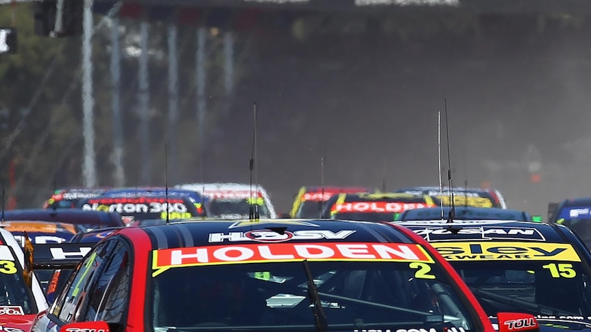 Craig Lowndes claimed pole ahead of surprise packet Tim Slade, with series leader Jamie Whincup fourth-fastest (file photo, Getty Images: Robert Cianflone).