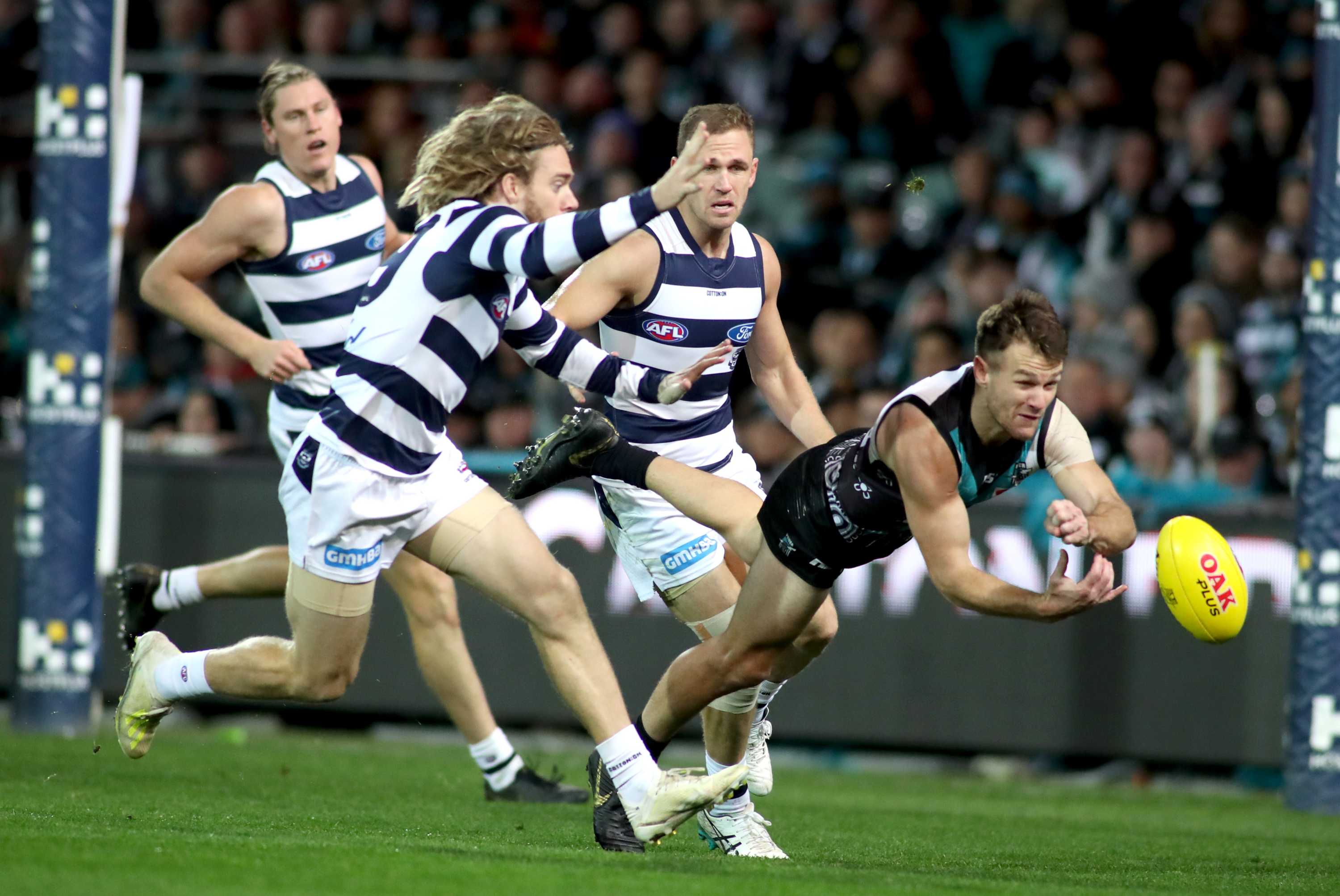Afl Releases Schedule For Week One Of The Finals With Games At Adelaide Oval The Gabba And Perth Stadium Abc News