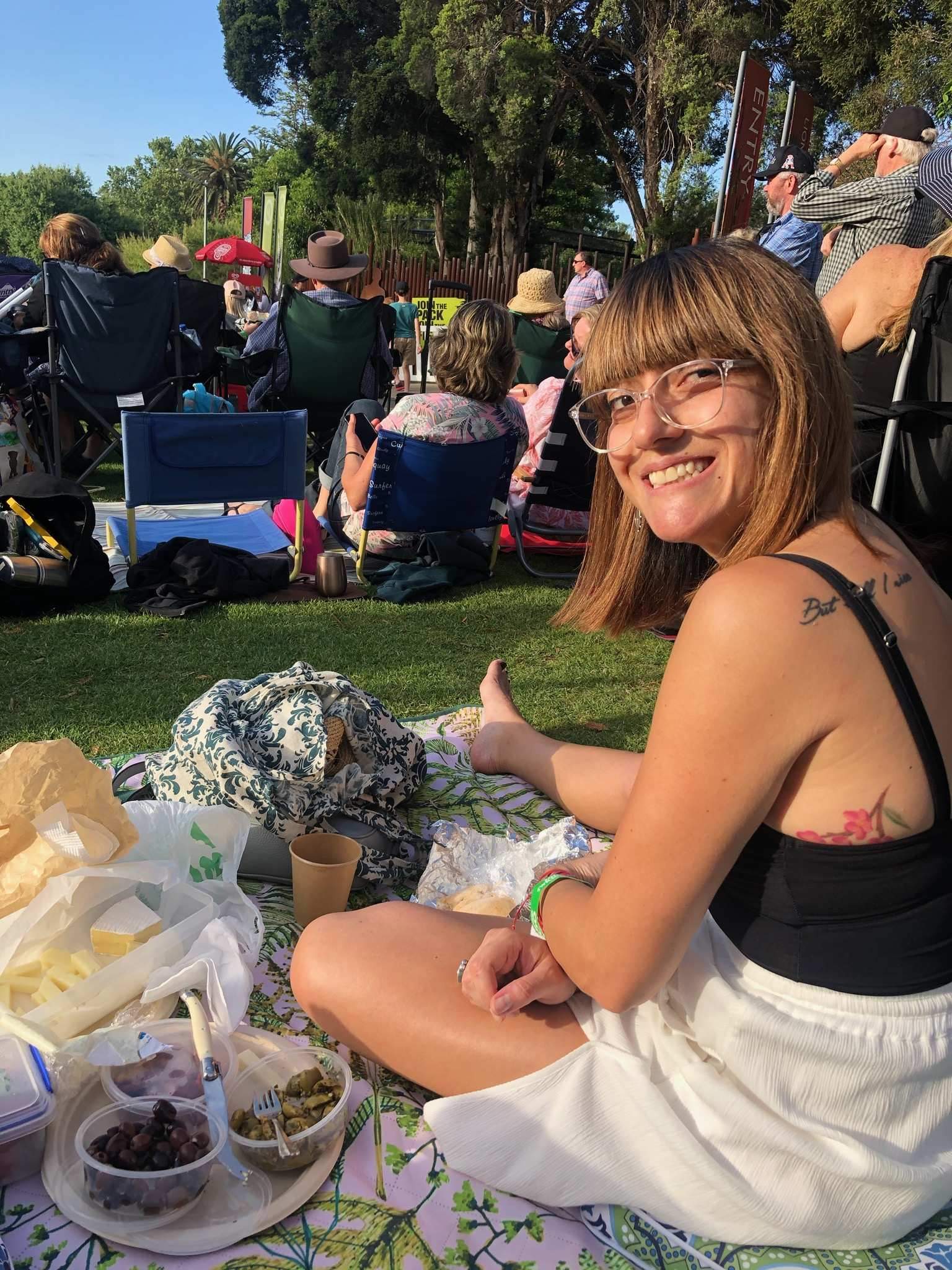 两年前，卡蒂娜在例行子宫颈抹片检查中被诊断患有宫颈癌。