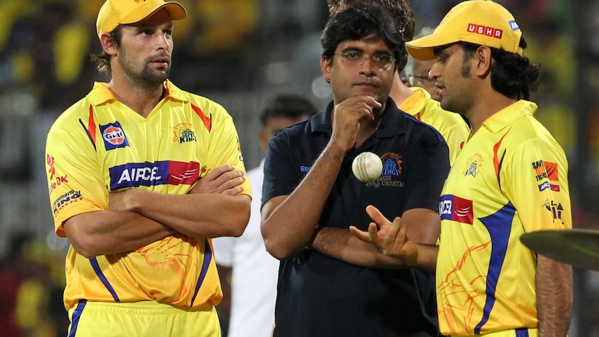 Gurunath Meiyappan talking with Chennai Kings players