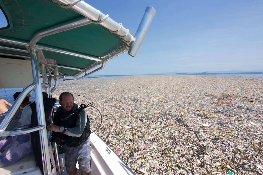 Floating garbage off Roatan