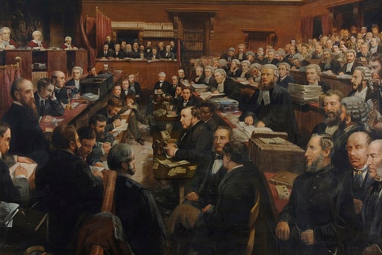 Painting of men inside a crowded London courtroom in the late 1800's
