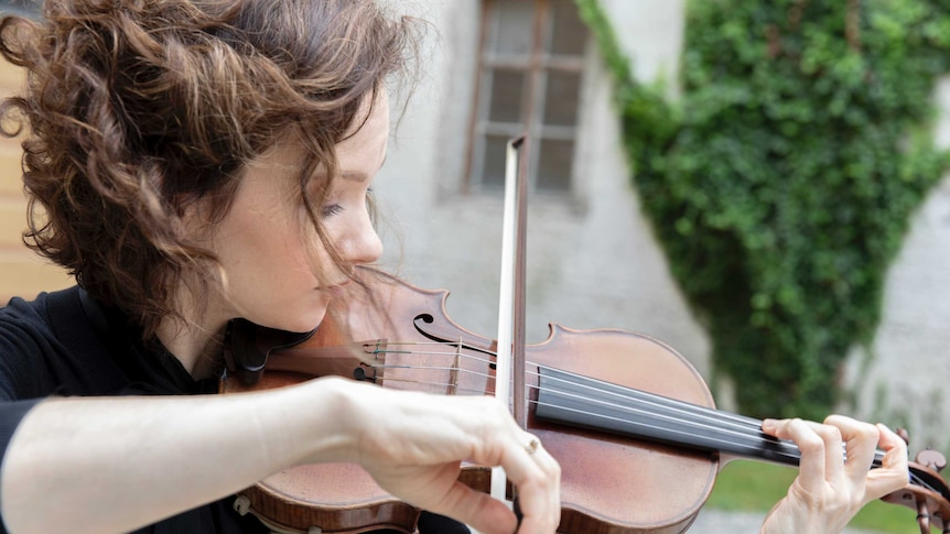 The life, inspirations and iconic recordings of violinist Hilary Hahn
