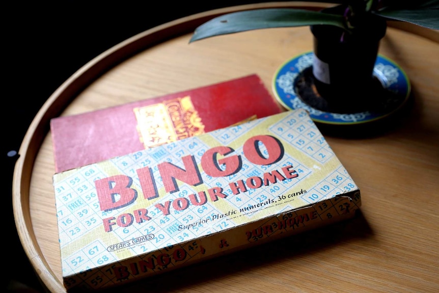 A bingo board game.