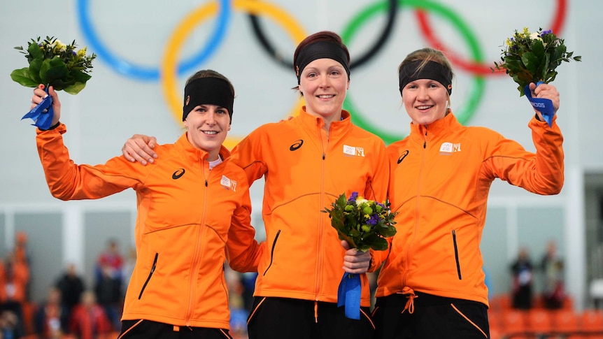 Dutch fill podium of women's 1500m speed skating