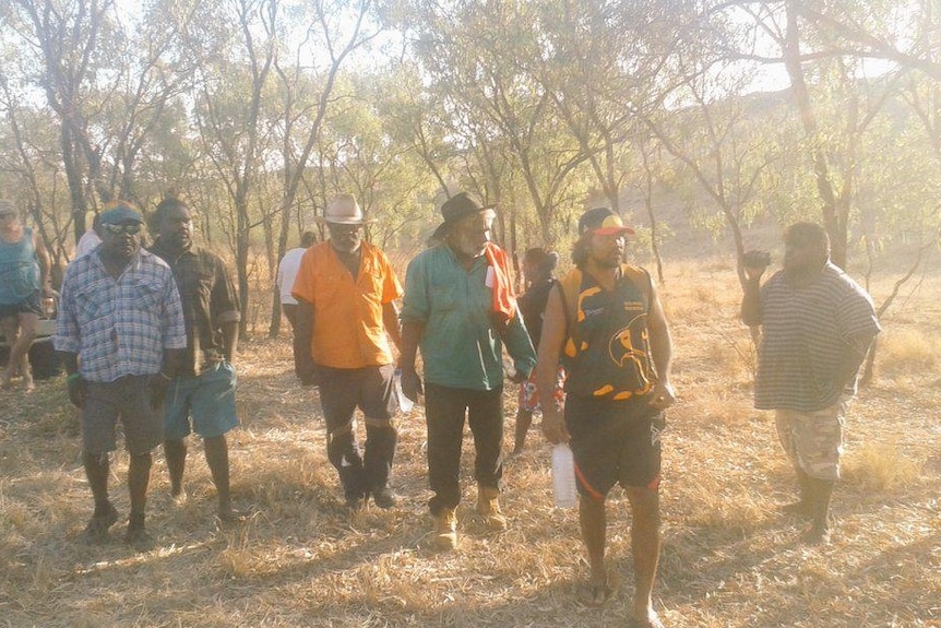 Traditional owners walk on to Glencore's McArthur River Mine site