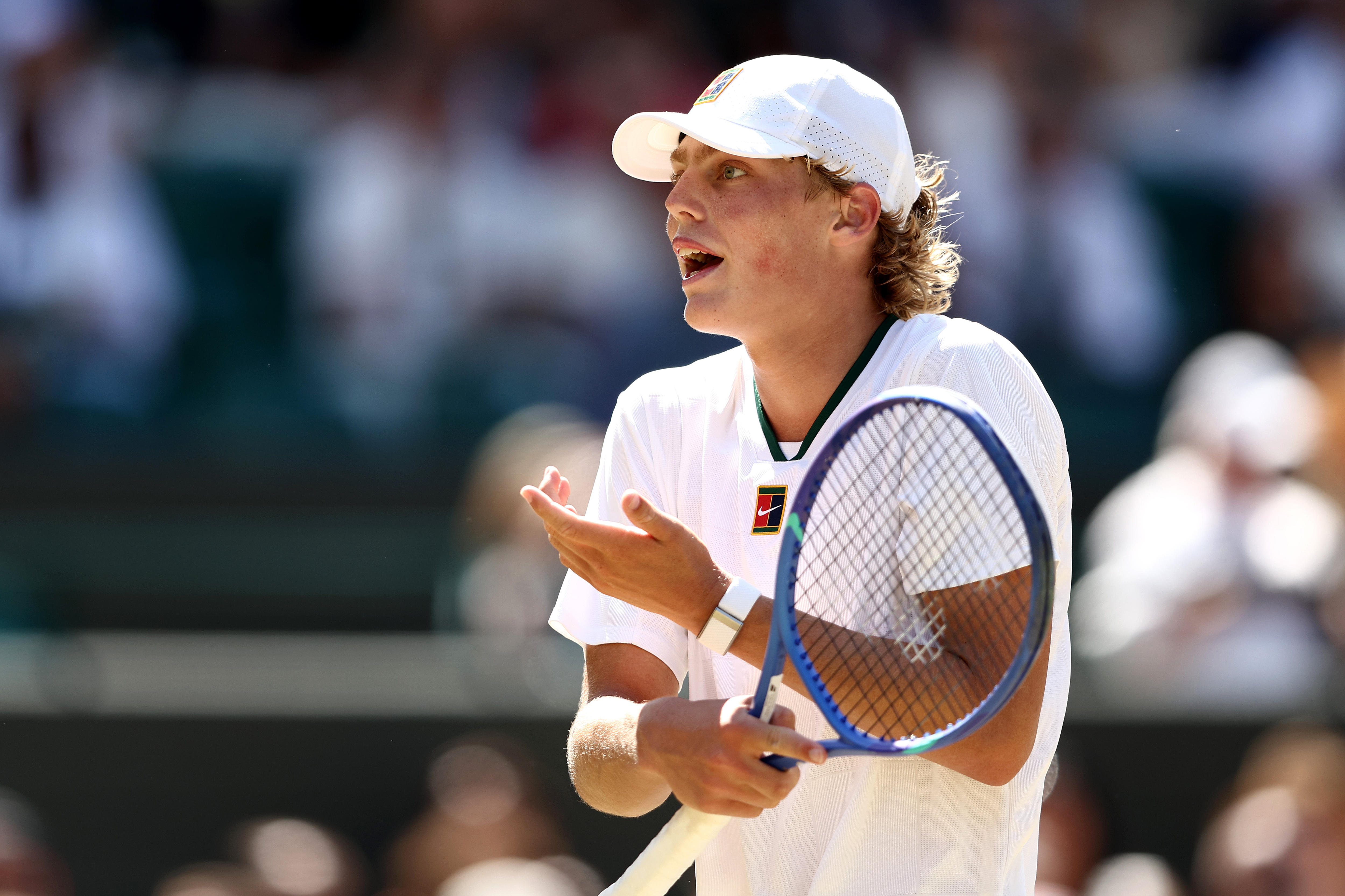 Hewitt drops Wimbledon boys' title after epic battle against US star