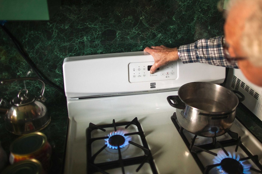 Man uses his gas stove to heat his 5th floor apartment.
