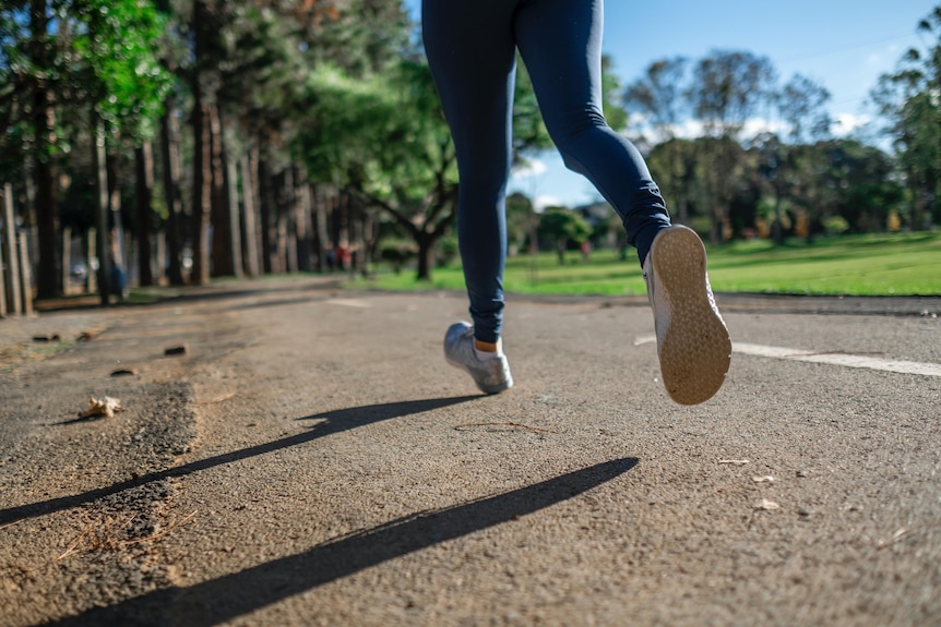 A generic image of feet running.