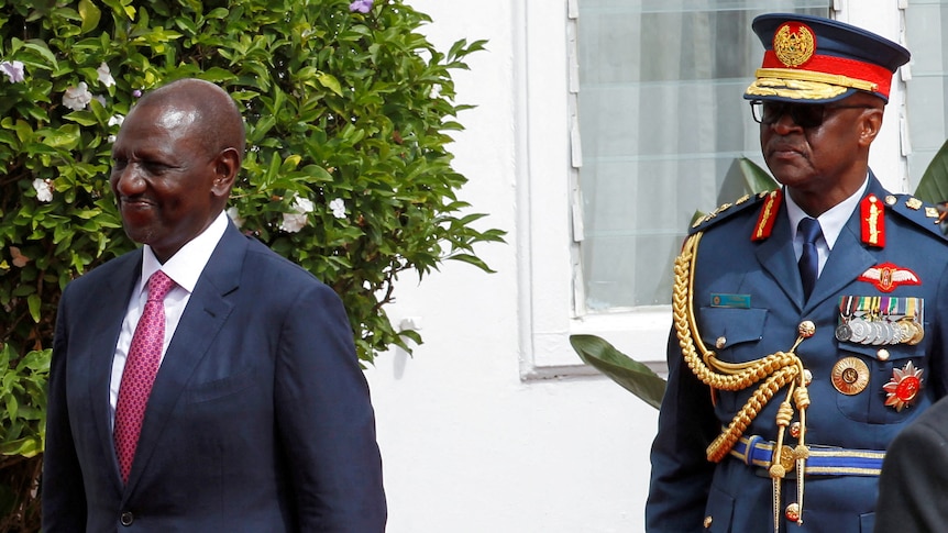 Kenya's Chief of Defence Francis Ogolla (left) wit Kenya's President William Ruto.  