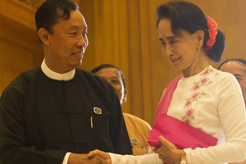 Myanmar's parliamentary speaker Shwe Mann mmets Aung San Suu Kyi