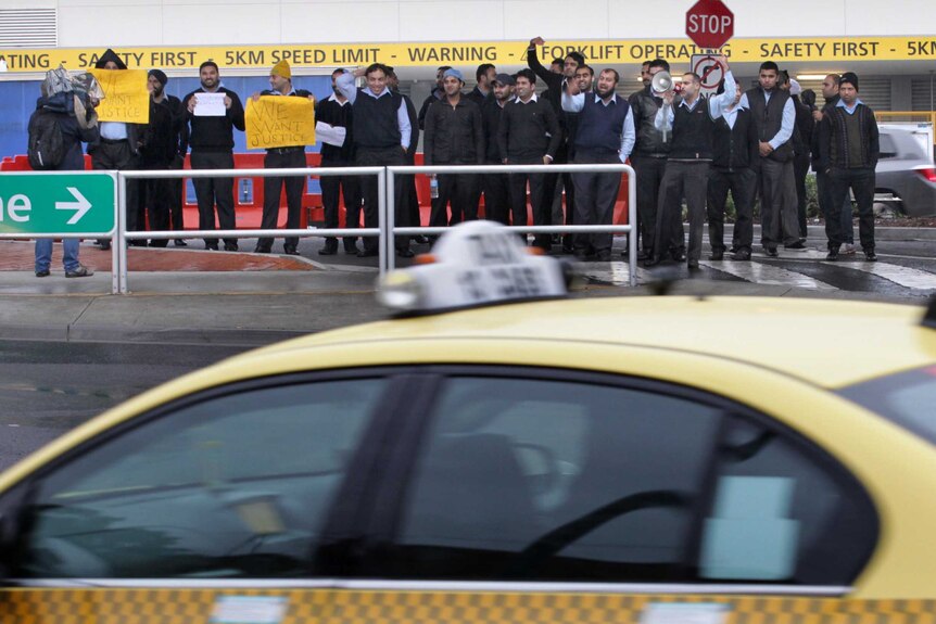 Taxi drivers protest at Tullamarine Airport.