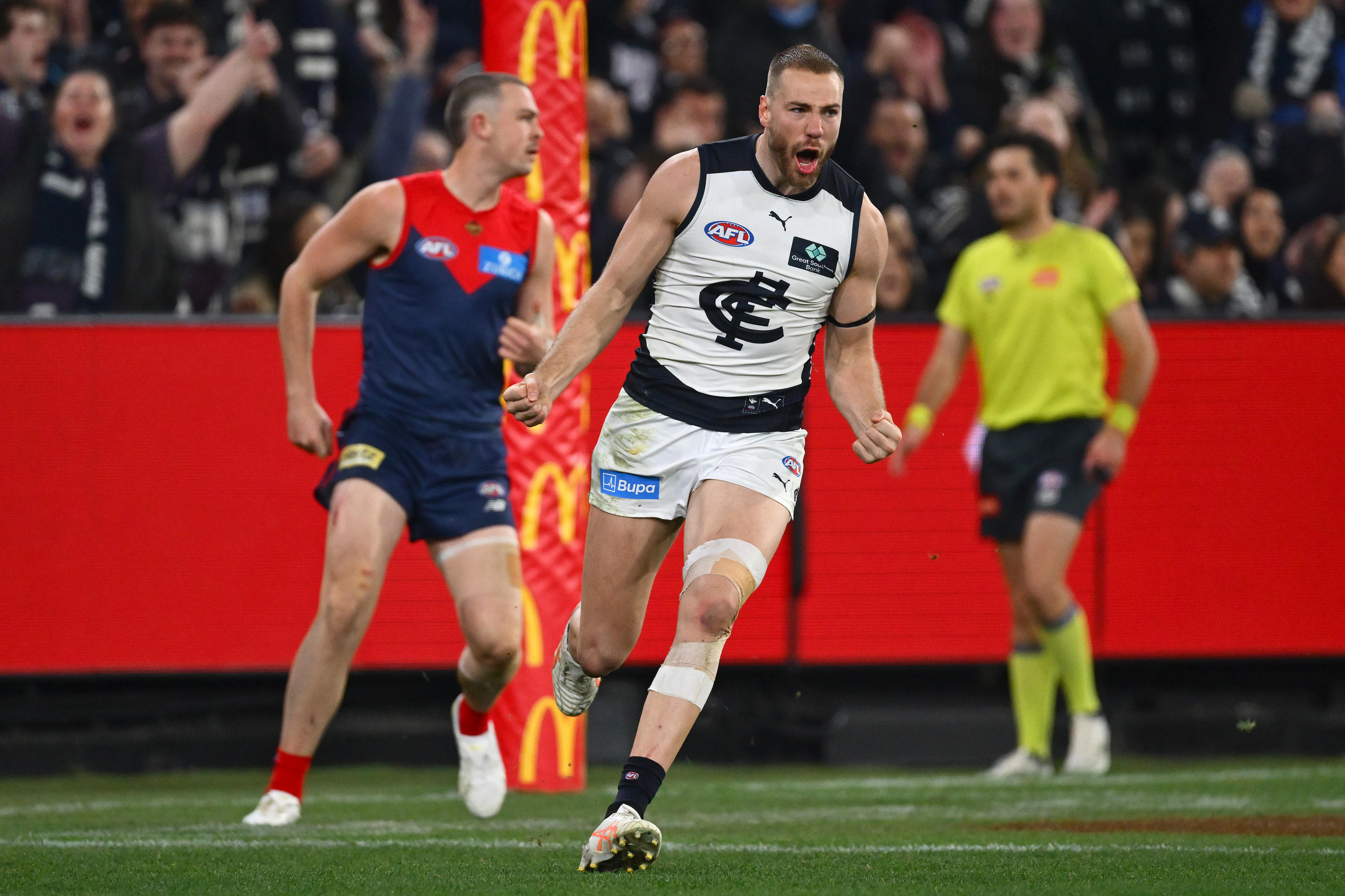 Live: Blues' resurgence continues with stirring wildcard win over Demons