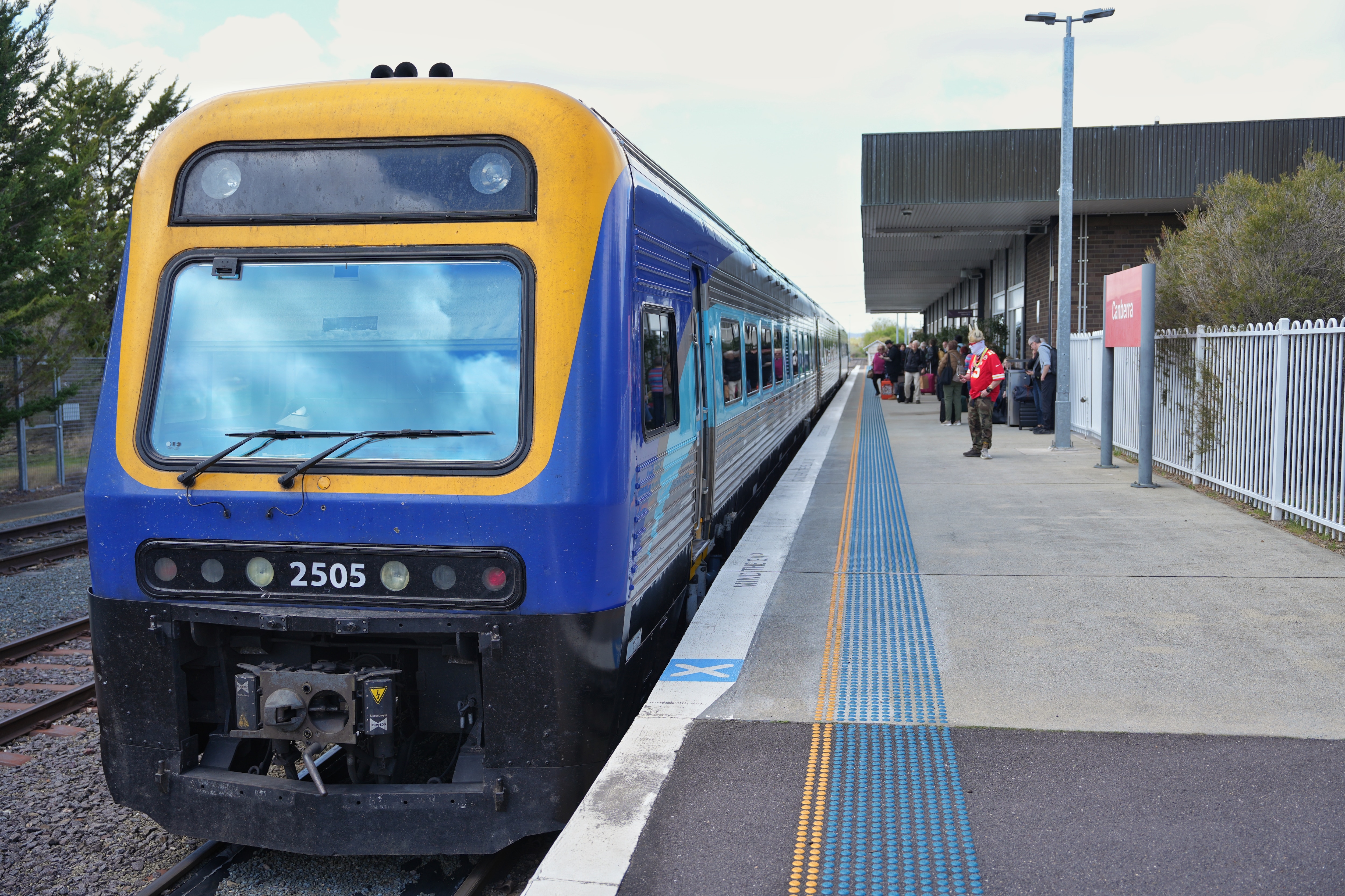 Canberra to Sydney rail link to get 0m upgrade to improve train speeds
