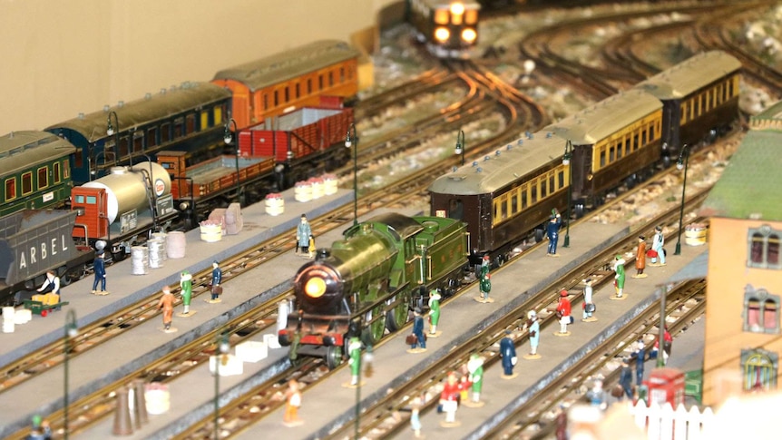 Model trains come into the station