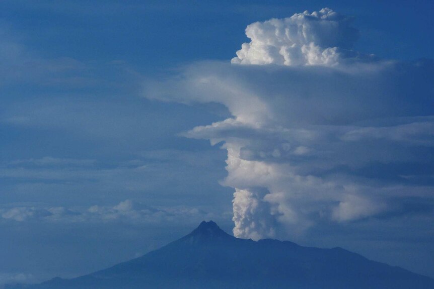 Ash and gas rises from the Mexican Colima Volcano in this handout photo released to Reuters by Civil Protection of Jalisco on September 30, 2016.